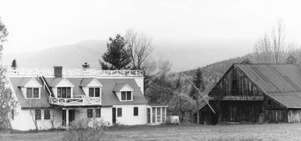 Photo of E.E. Cummings House