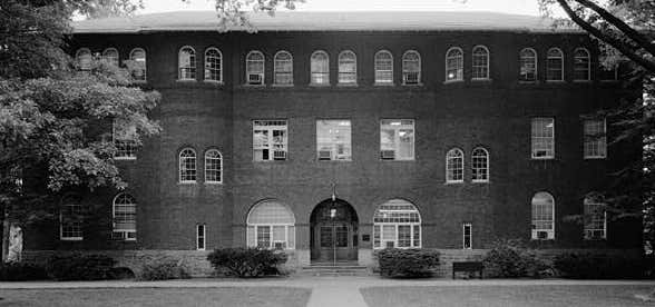 Photo of Lincoln Hall, Berea College