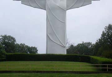 Photo of Christ of the Ozarks