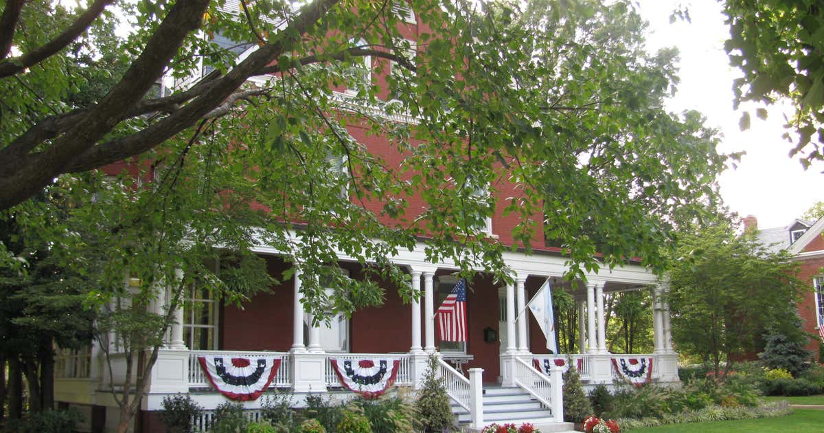 Quarters 1, Fort Myer, Arlington Roadtrippers