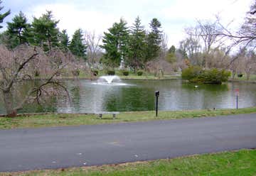Photo of Lexington Cemetery and Henry Clay Monument