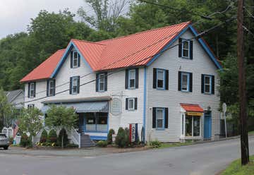 Photo of Manion's General Store