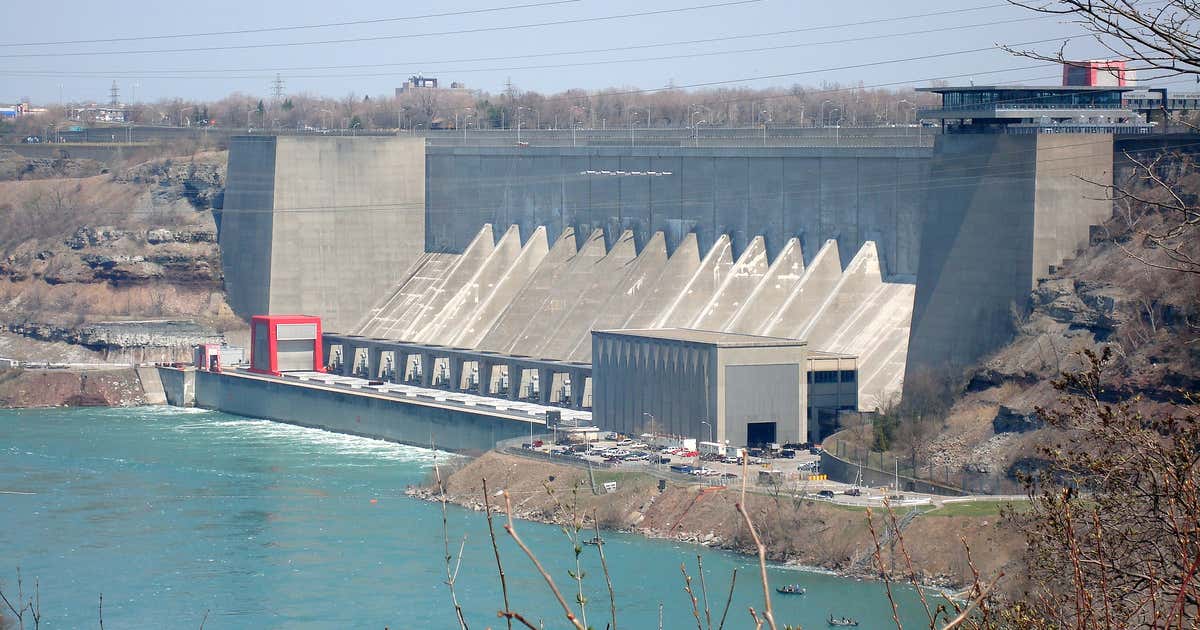 Robert Moses Niagara Hydroelectric Power Station, Lewiston Roadtrippers
