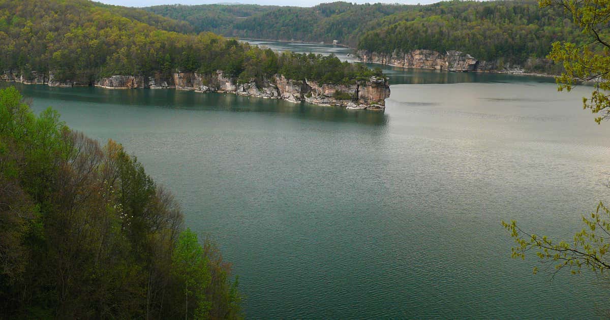 Summersville Dam, Summersville | Roadtrippers
