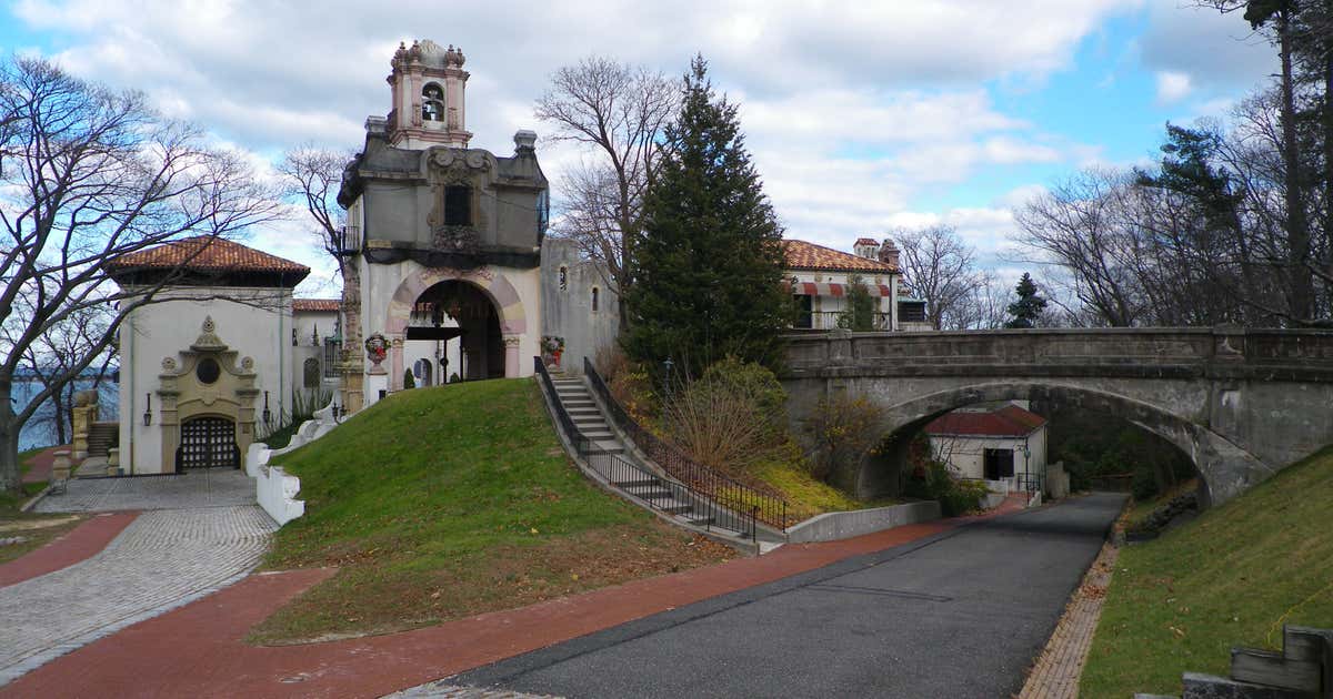 Vanderbilt, William K., EstateEagles Nest, Centerport Roadtrippers