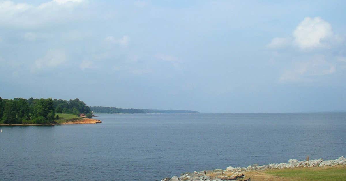 Sardis Lake, Mississippi Roadtrippers