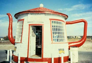 Photo of Teapot Dome Service Station
