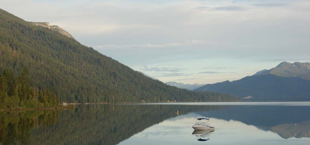 Photo of Lake Wenatchee
