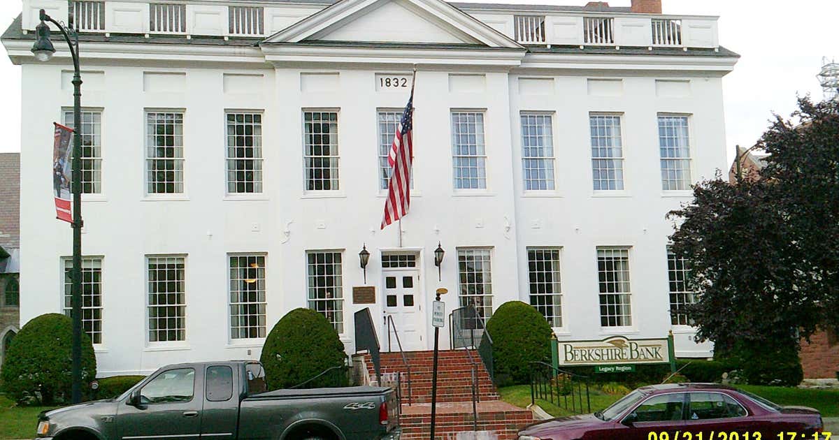 Old Town Hall, Pittsfield Roadtrippers