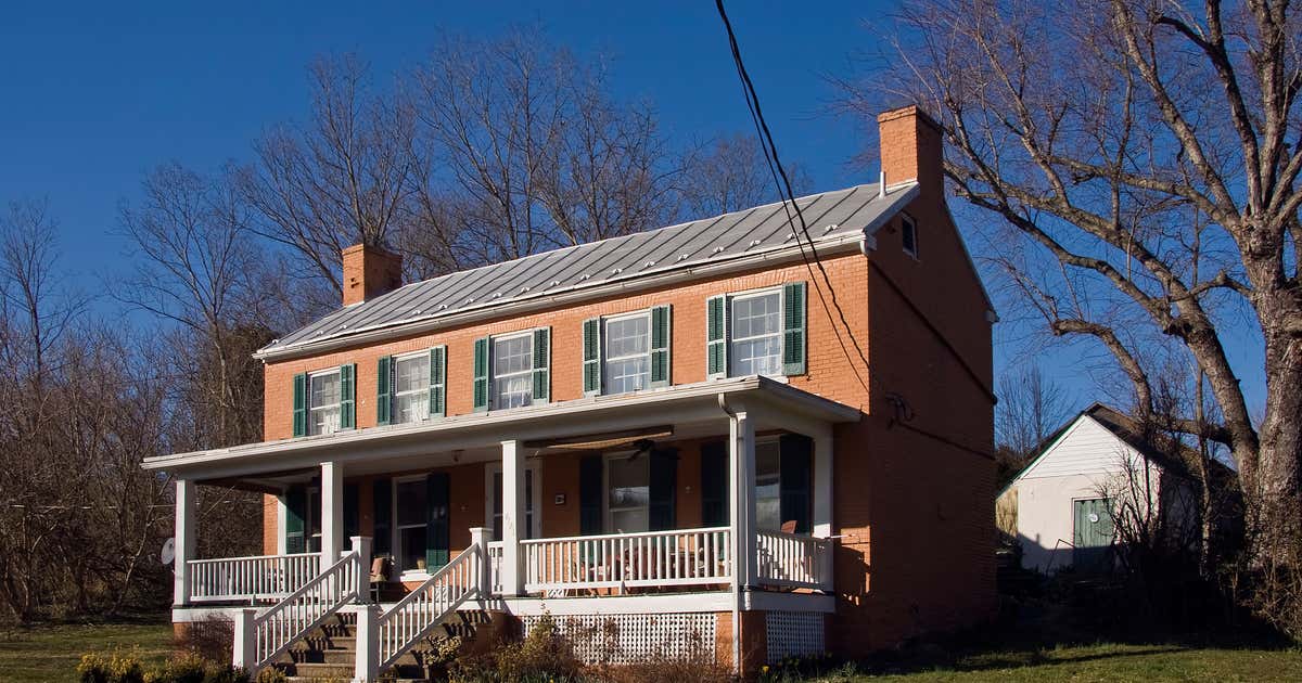 Washington Hollida House, West Virginia Roadtrippers
