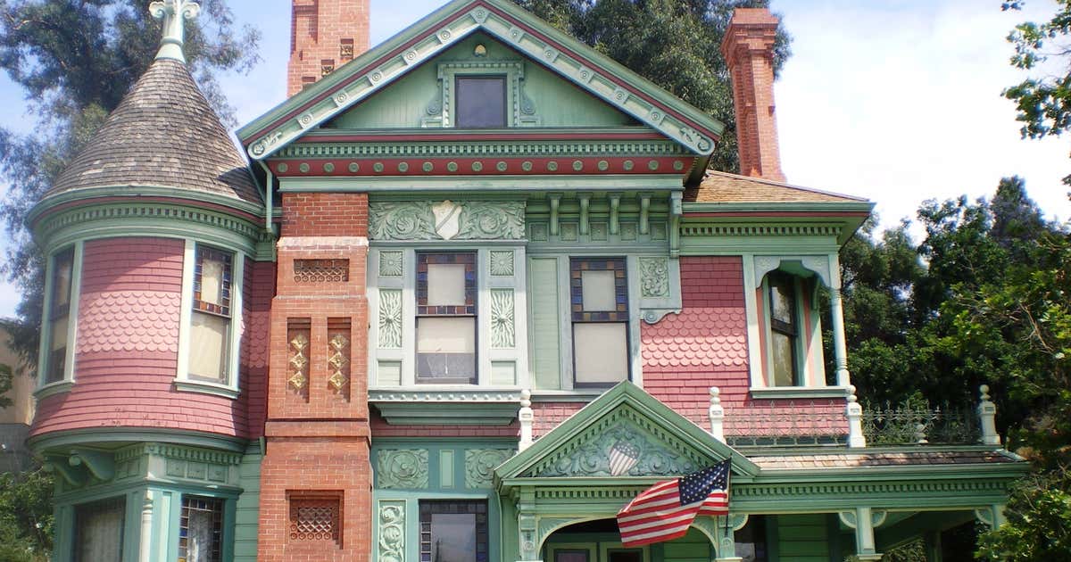 Hale House, Los Angeles Roadtrippers