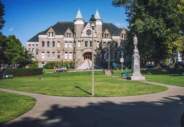 Photo of Old Capitol Building