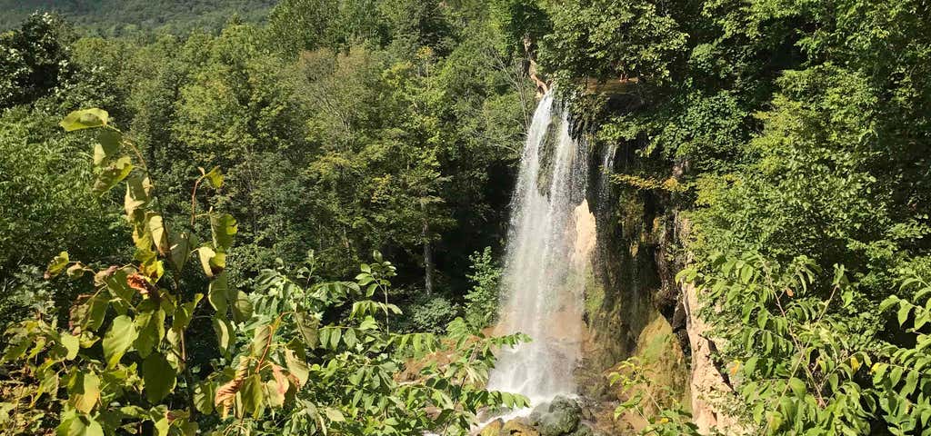 Photo of Falling Springs Waterfall
