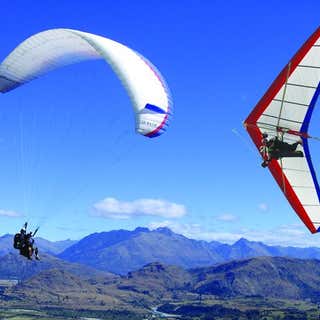 Coronet Peak Tandem Paragliding and Hang gliding
