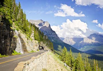 Photo of Going-to-the-Sun Road