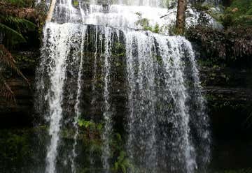 Photo of Russell Falls