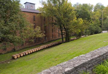 Photo of The Woodford Reserve Distillery