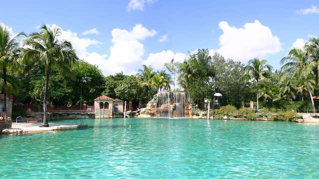 Venetian Pool Coral Gables Fl Roadtrippers