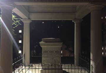 Photo of President James K Polk Tomb