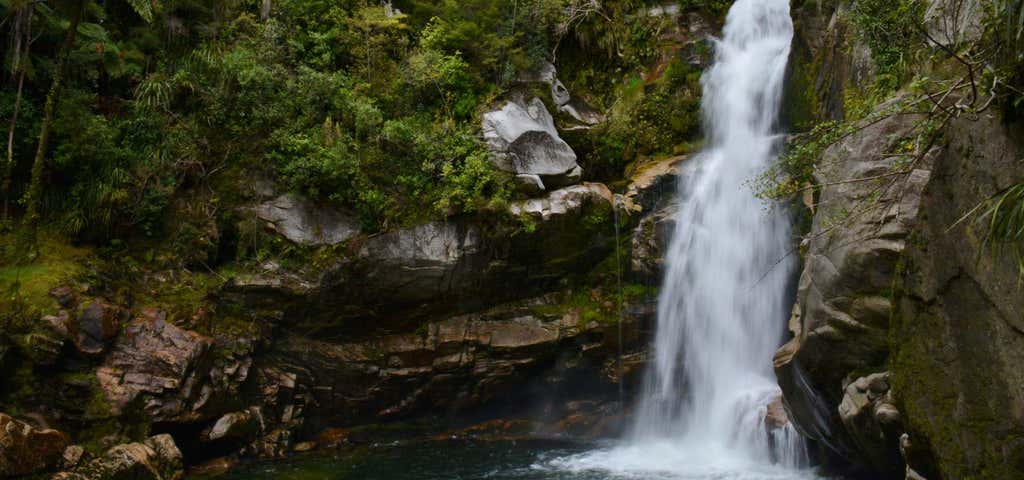 Photo of Wainui Falls