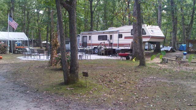 Hickory hills discount campground
