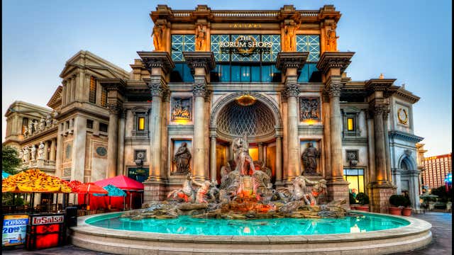 Trevi Restaurant Las Vegas - Caesars Palace - Deals & Info