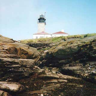 Beavertail Lighthouse and Park
