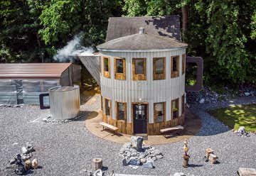 Photo of Coffee Pot Shaped Building