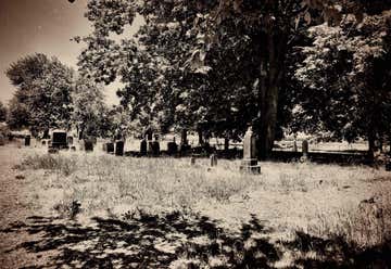 Photo of Luper Cemetery