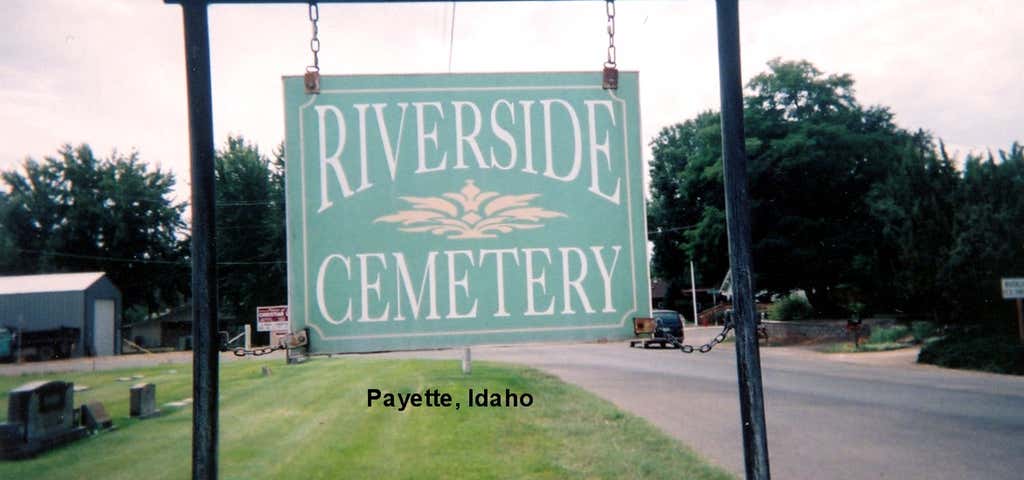 Photo of Riverside Cemetery