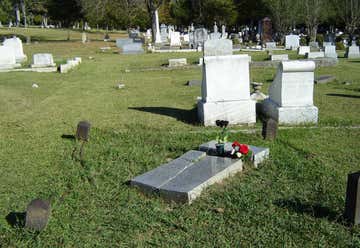 Photo of The Grave of the Witch of Yazoo