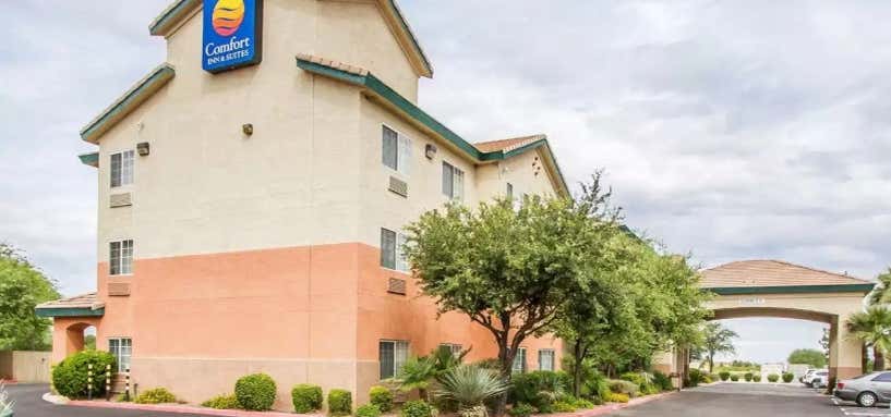 Photo of Comfort Inn & Suites North Tucson - Marana