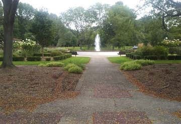 Photo of Hamilton Veterans Park