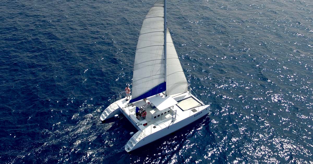 Paradise Sailing Hawaii, Hawaii Roadtrippers