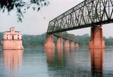 Photo of Old Chain of Rocks Bridge