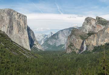 Photo of Tunnel View