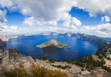 Photo of Crater Lake National Park, Oregon (null)