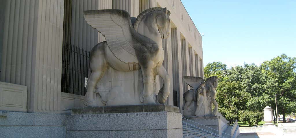 Photo of St. Louis Soldier's Memorial Military Museum