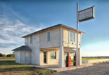 Photo of Lucille's Historic Highway Gas Station