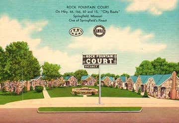Photo of Rock Fountain Court Historic District