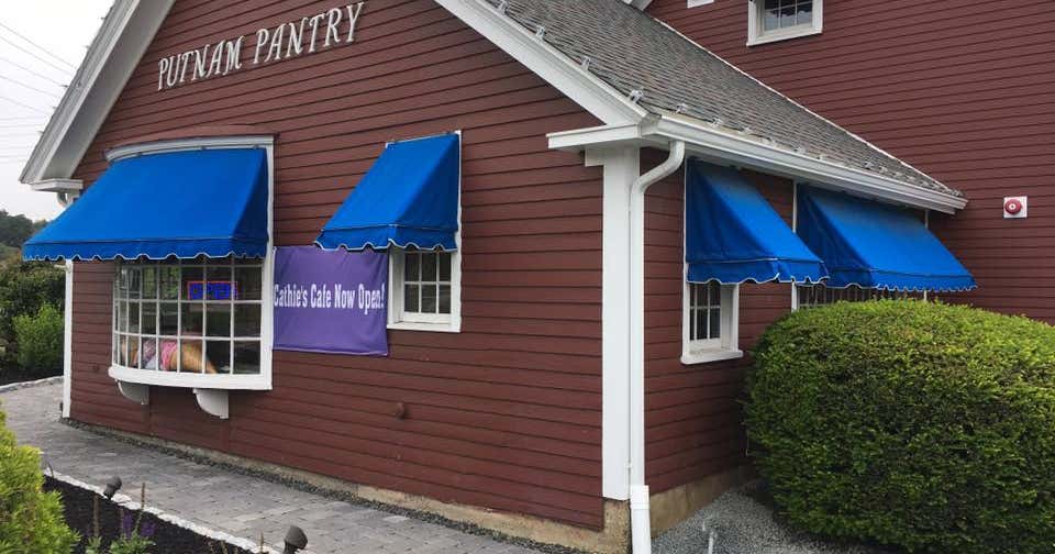 Putnam Pantry Candies & Ice Cream, Danvers Roadtrippers