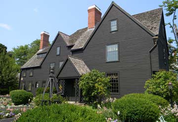 Photo of House of Seven Gables