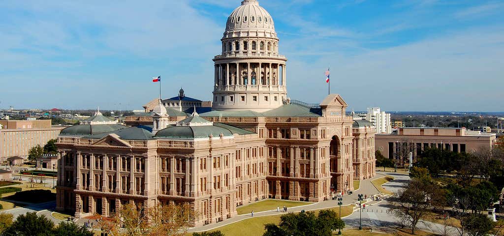 Photo of Texas State Capitol Building