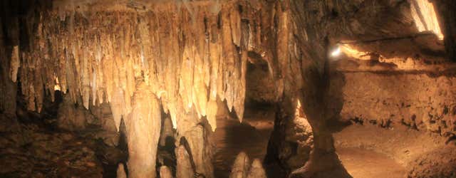 Cave of The Mounds