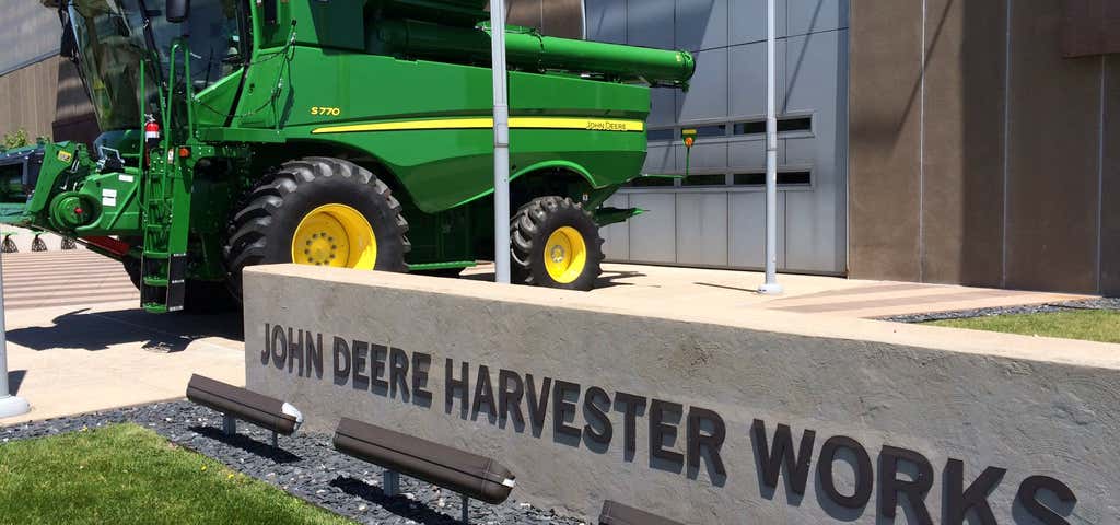 Photo of John Deere Harvester Works Factory Tour