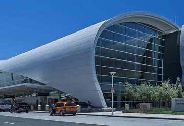 Photo of Norman Y. Mineta San Jose International Airport