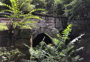 Photo of Cemetery Road Bridge