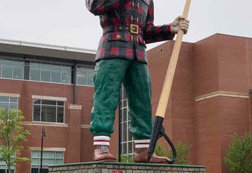 Photo of Paul Bunyan Statue and Birthplace