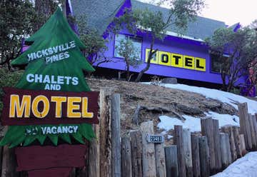 Photo of Hicksville Pines Chalets & Motel
