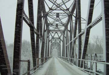 Photo of Carpenter's Bluff Bridge